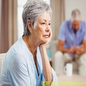 衰老是正常现象，10个易被忽视的衰老信号，你知道吗？